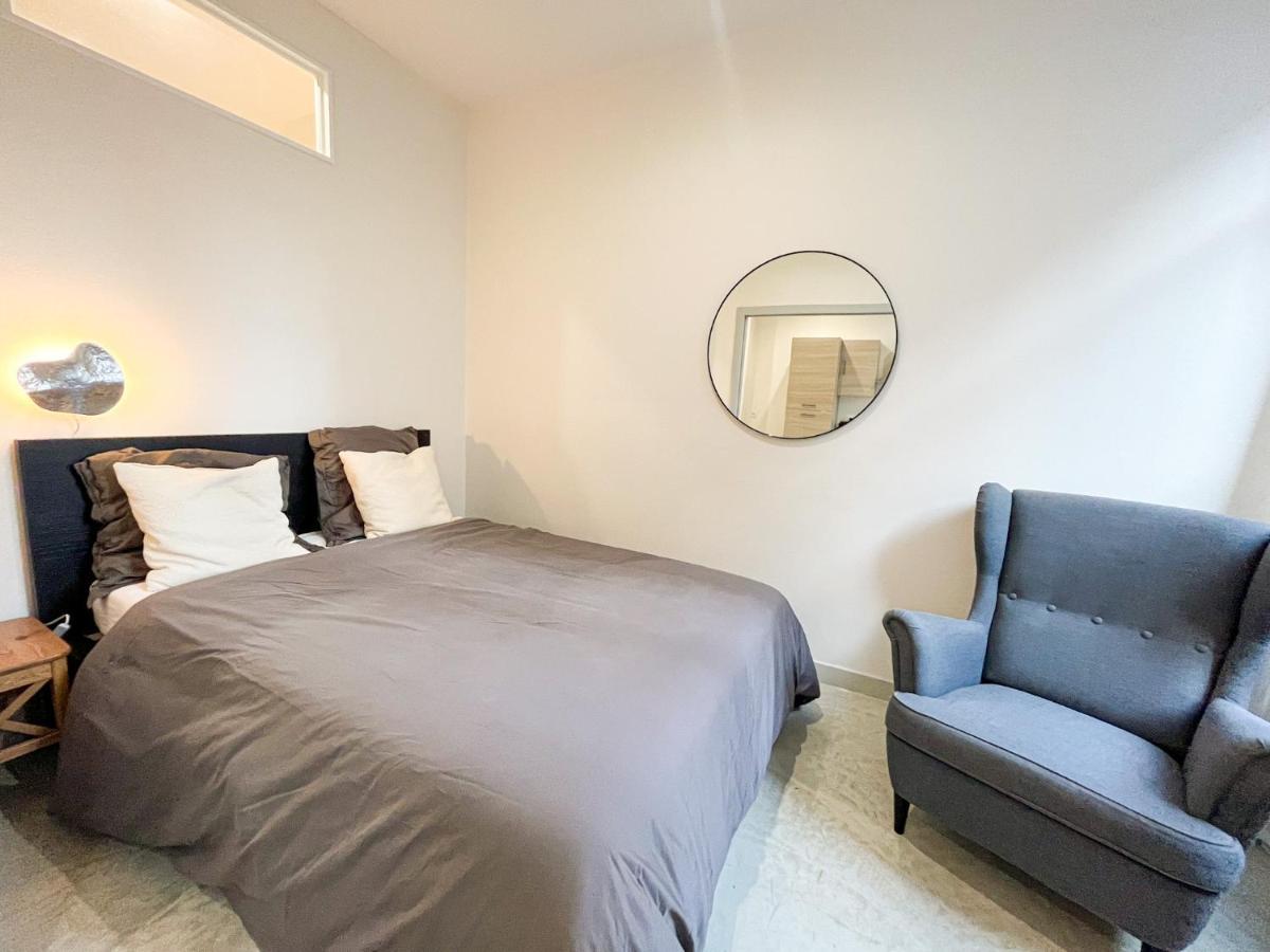 Suite Onyx Лион Екстериор снимка