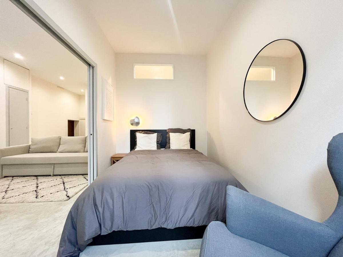 Suite Onyx Лион Екстериор снимка